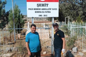 VAKFIMIZ TARAFINDAN ŞEHİT MEZARININ BAKIMI YAPILDI