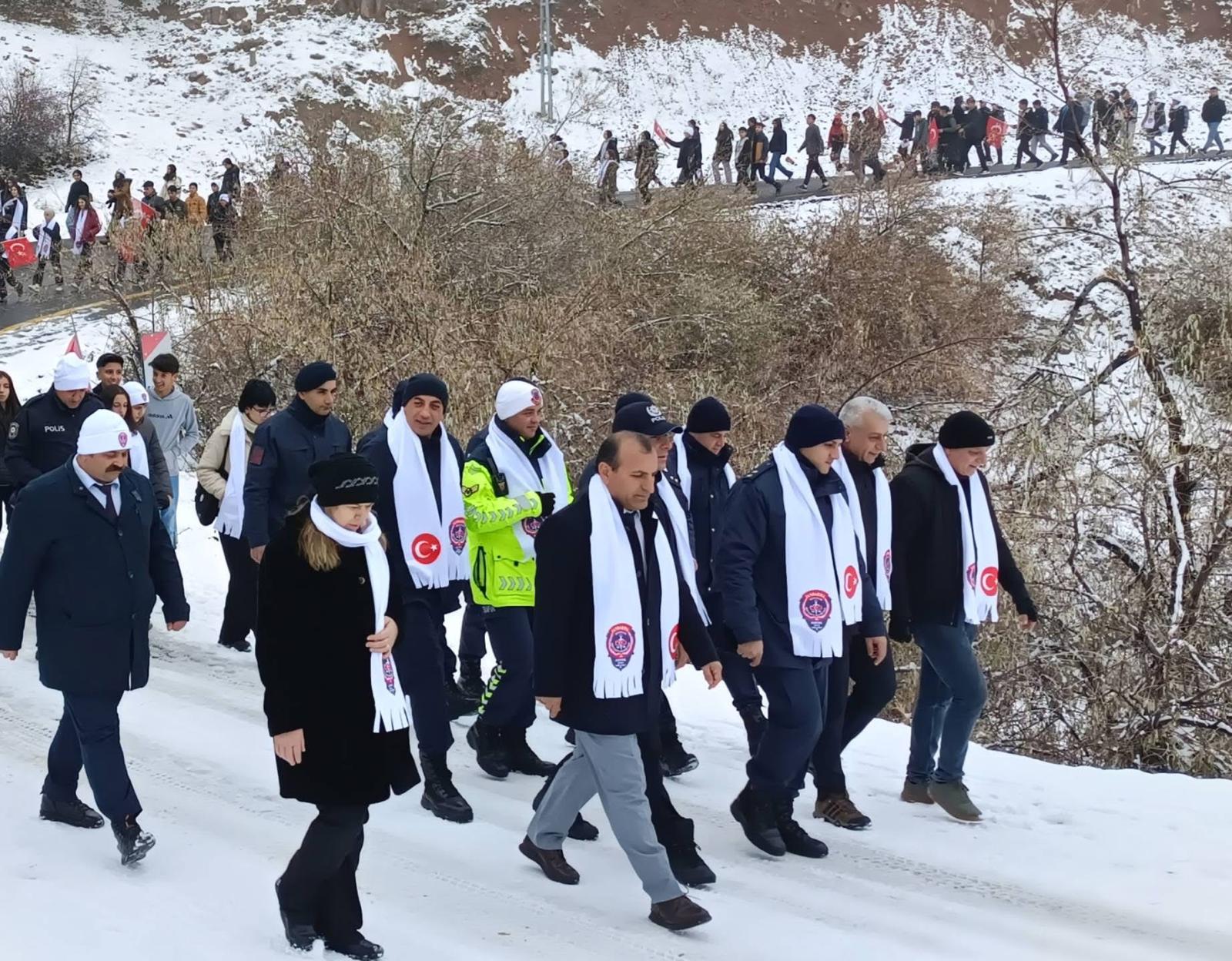 Sarıkamış Şehitlerimizi Andık